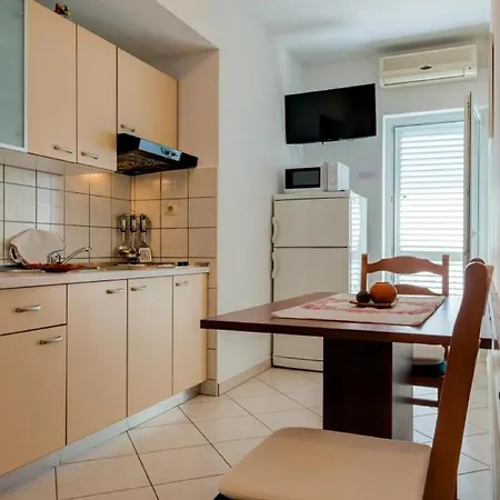 Apartment Tafra 3
